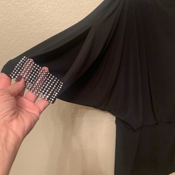 Dress - Picture 2 of 5